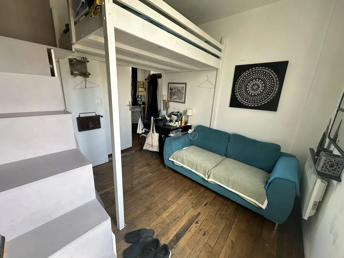 Vue générale du studio de 14 m² à Montrouge avant travaux
